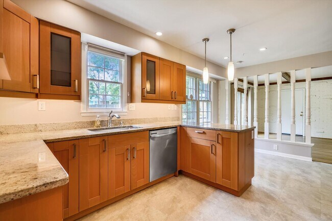 Building Photo - 11200 Powder Horn Dr