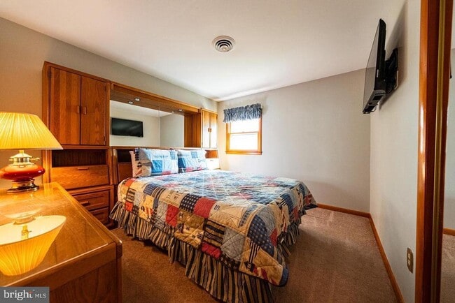 Building Photo - 1238 Hillcreek Rd