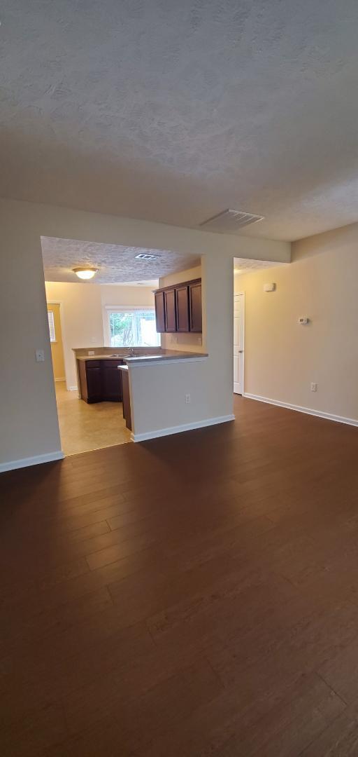 Building Photo - 1007 Wells Way