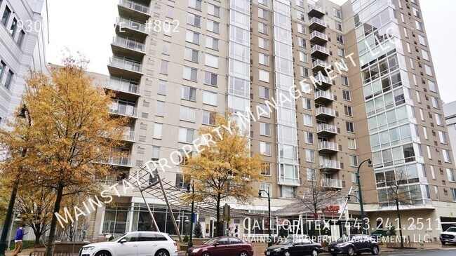 Building Photo - 930 Wayne Ave