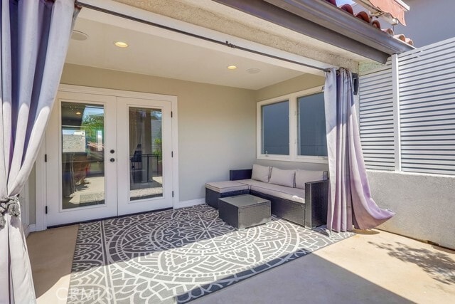 Building Photo - 6063 Lido Ln