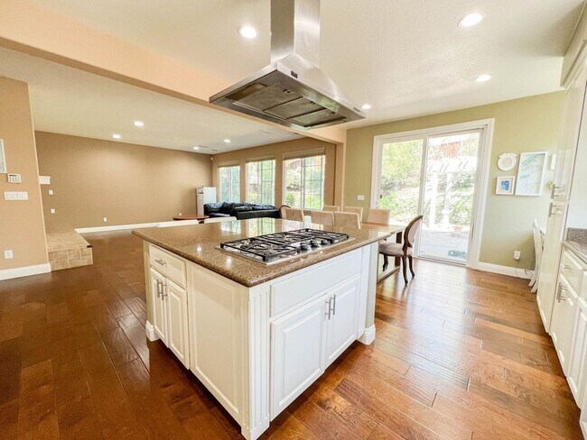 Building Photo - Spacious San Ramon Windemere Home.