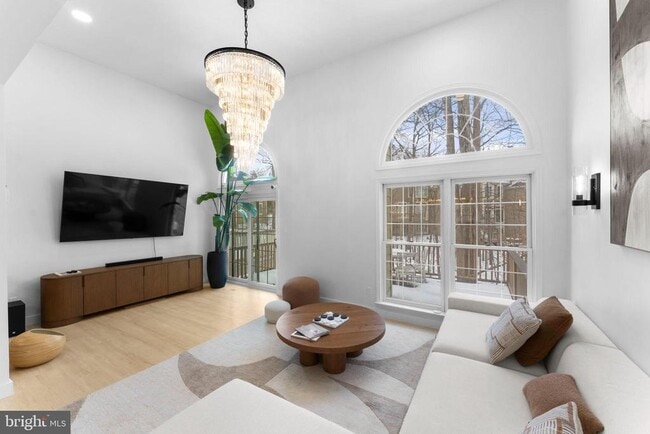 Building Photo - 11433 Heritage Oak Ct