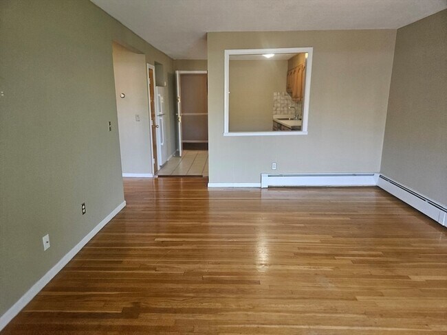 Building Photo - 400 Savin Hill Ave