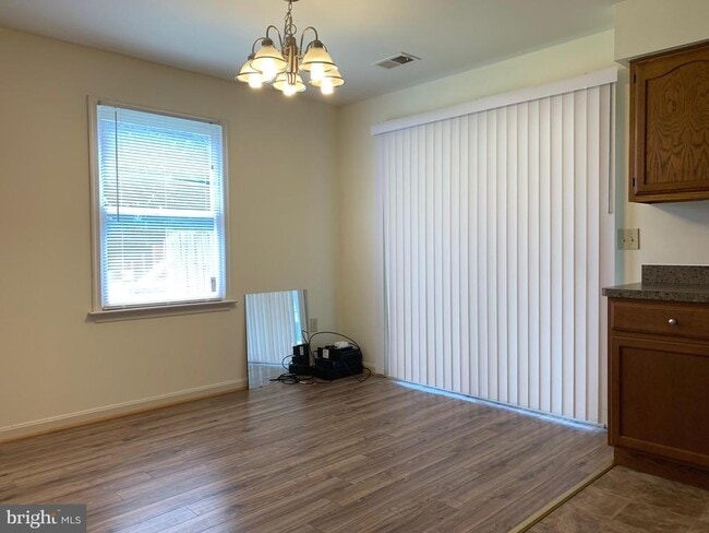 Building Photo - 177 Farrell Ln
