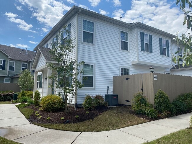 Building Photo - 1628 Brimington Ln