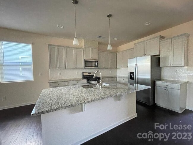 Building Photo - 12813 Heath Grove Dr