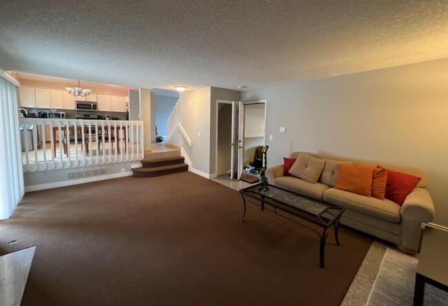 Building Photo - Beautifully Remodeled 5-Bedroom Home with Finished Basement and Custom Upgrades!