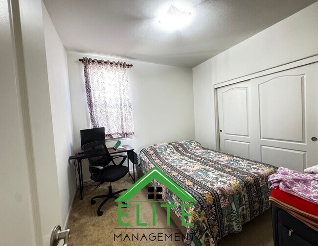 Building Photo - Welcome to this Immaculately Maintained Re...