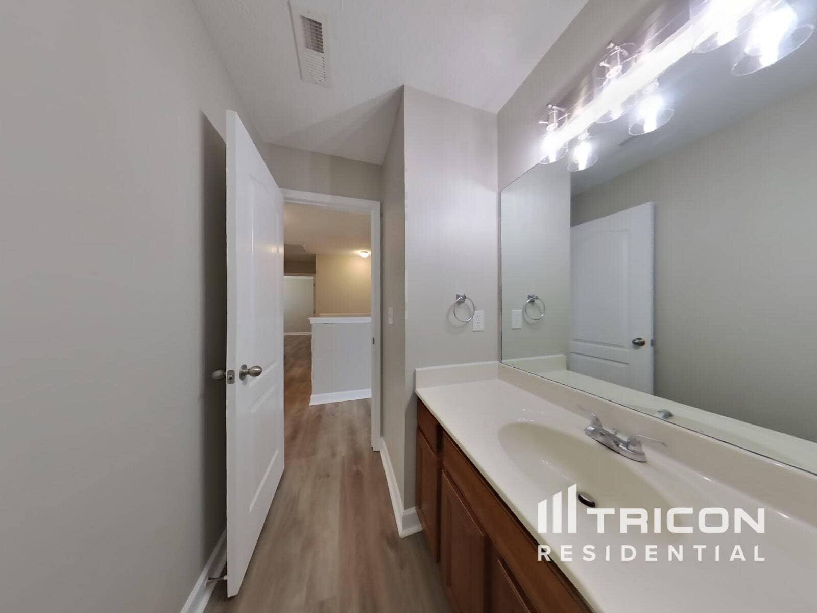 Building Photo - 312 W Winterberry Trail