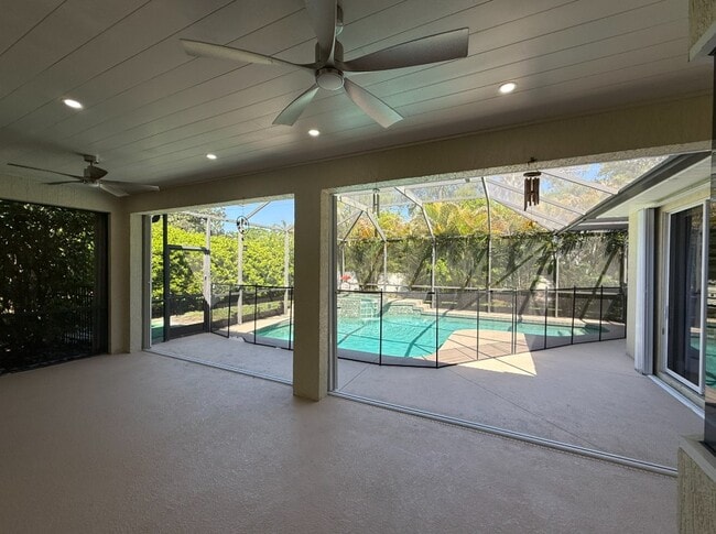 Building Photo - 6331 Yellow Wood Pl