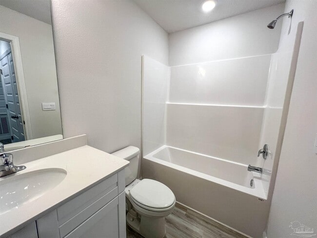 Building Photo - 3997 Pendragon Cir