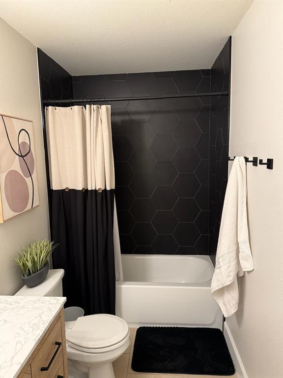 Building Photo - 1103 Water Hole Trail