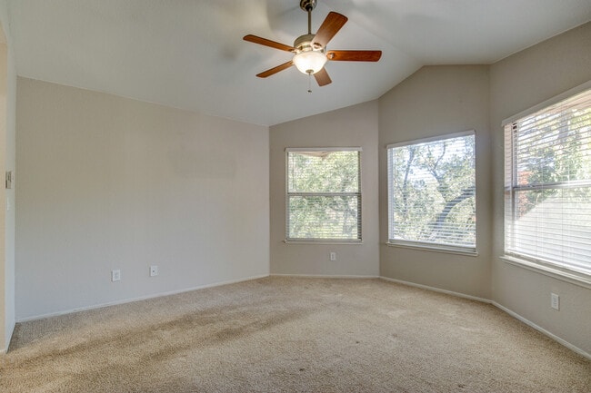 Building Photo - 9526 Victorian Wy