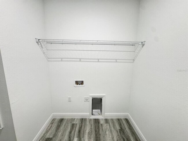 Building Photo - 455 Marion Oaks Dr