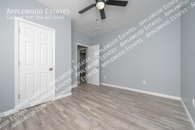 Building Photo - 206 Boundary Dr