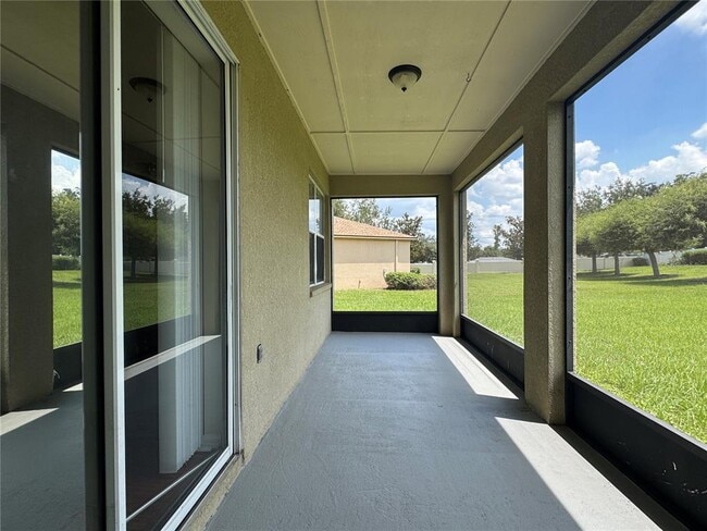 Building Photo - 317 Down Pine Dr