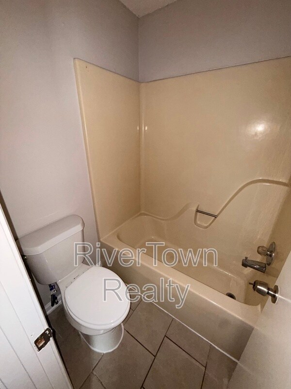 Building Photo - 3113 Wickham Dr