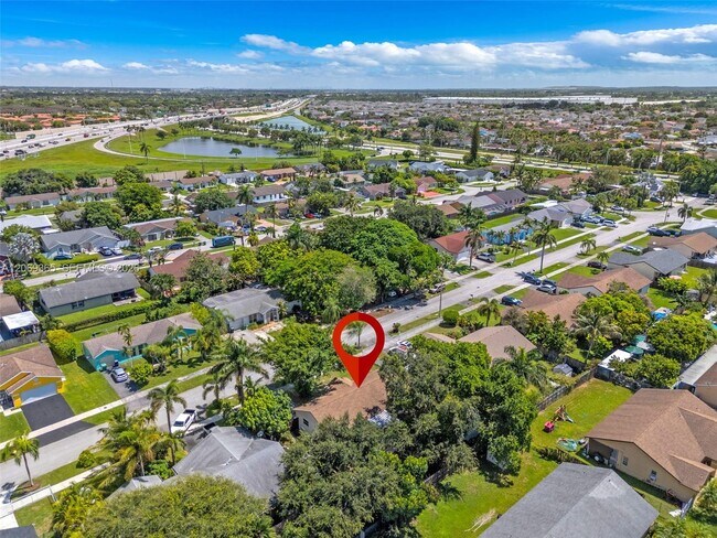 Building Photo - 13830 SW 282nd St