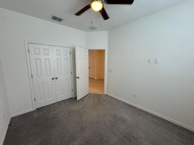 Building Photo - Available Now! Spacious 3-Bedroom Townhome with Fenced Yard in Winter Garden – Washer and Dryer I...