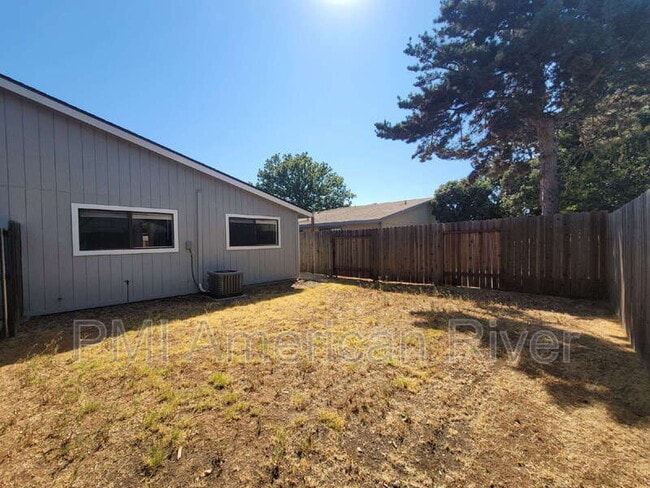 Building Photo - 9627 Old Placerville Rd
