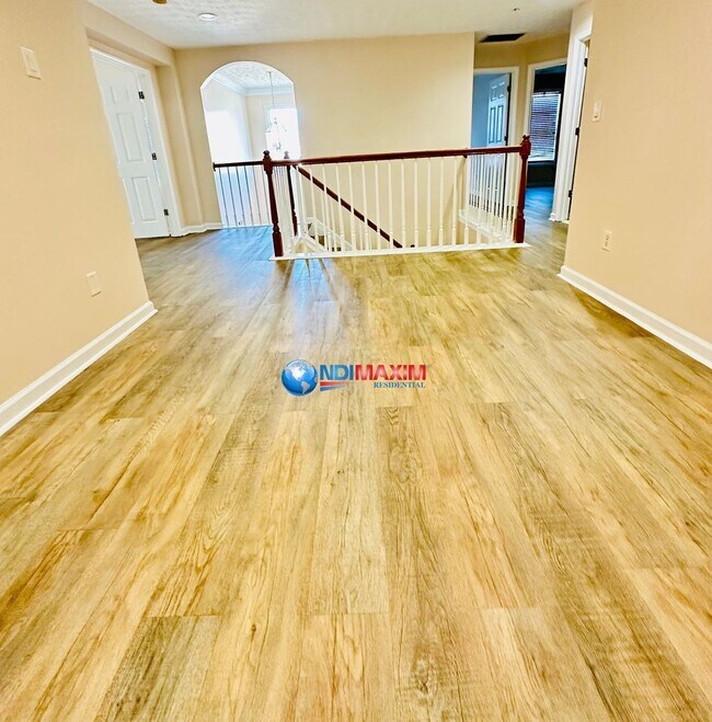 Building Photo - Large 4-bedroom house in Norcross