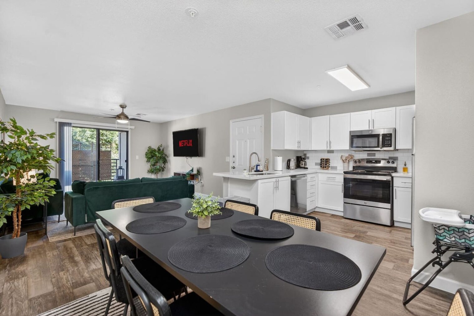 Building Photo - 15164 N 140th Dr