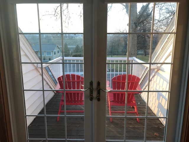Patio overlooking Snake River - 903 Prospect Avenue