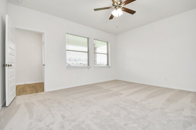 Building Photo - 2431 WAYBREAD Ln