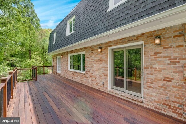 Building Photo - 1011 Shipman Ln