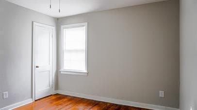 Building Photo - 1714 Glenview Rd