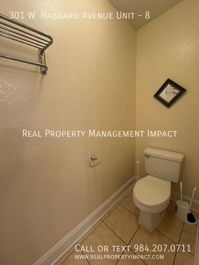 Building Photo - 301 W Haggard Ave