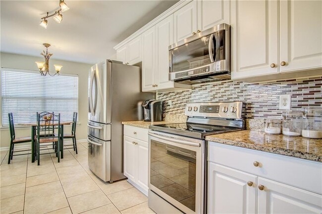 Building Photo - 1236 Cumberland Creek Pl SW