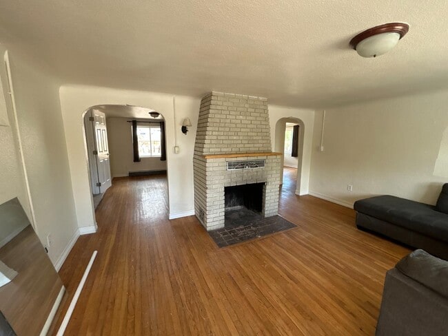 Building Photo - 1645 Remington St