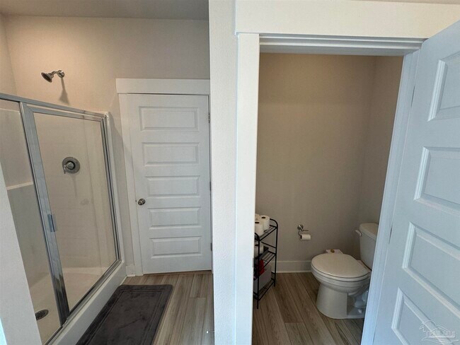Building Photo - 236 Camellia Dr