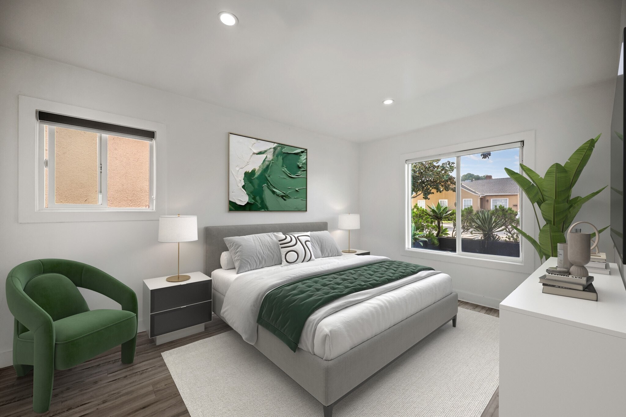 Building Photo - 1101 N Flower St