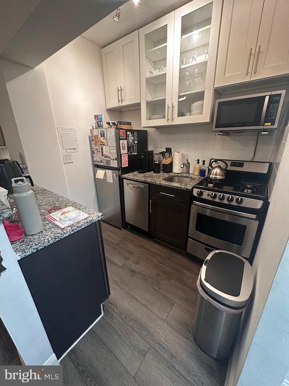 Building Photo - 1 Scott Cir NW