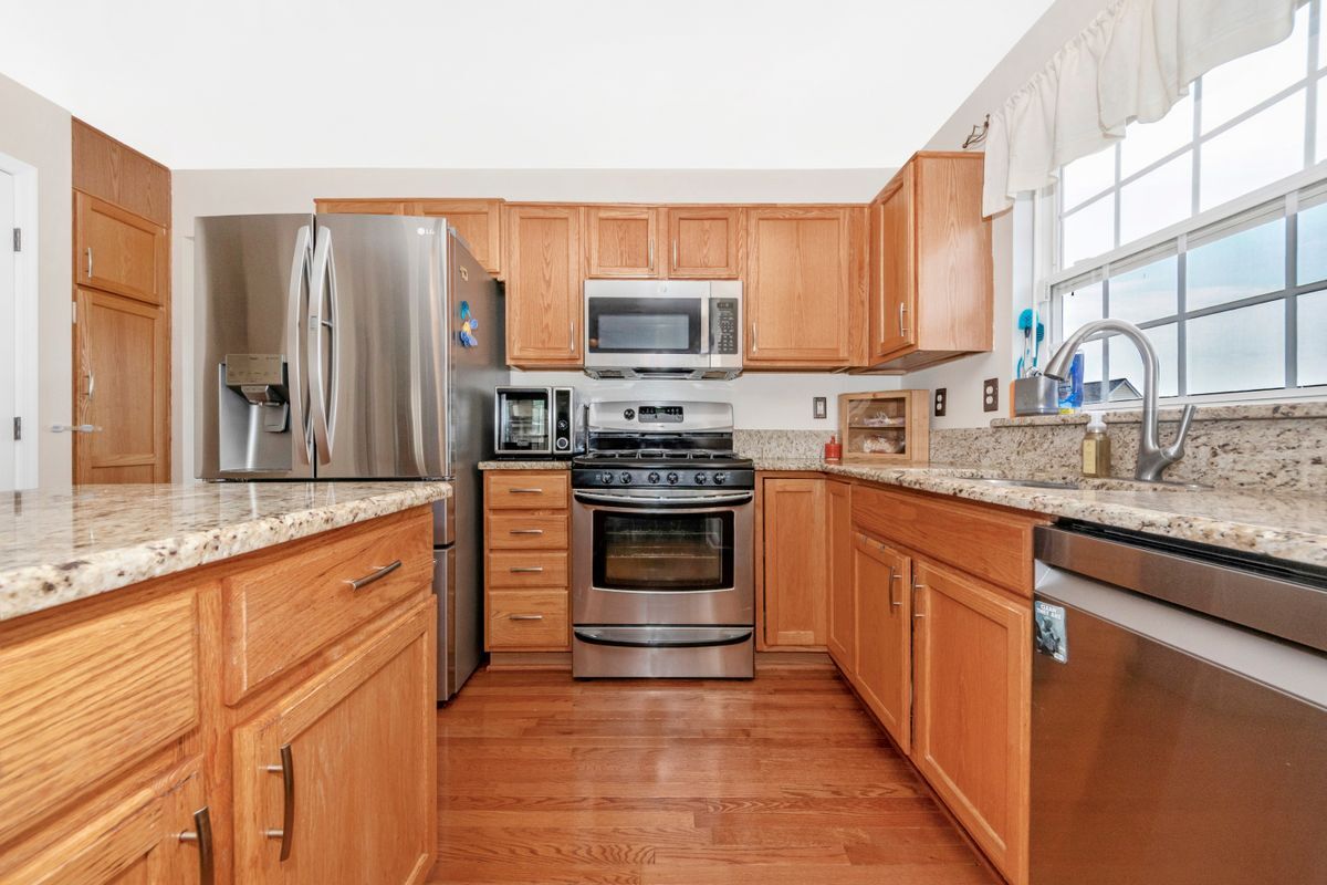 Building Photo - 8403 Black Willow Ct