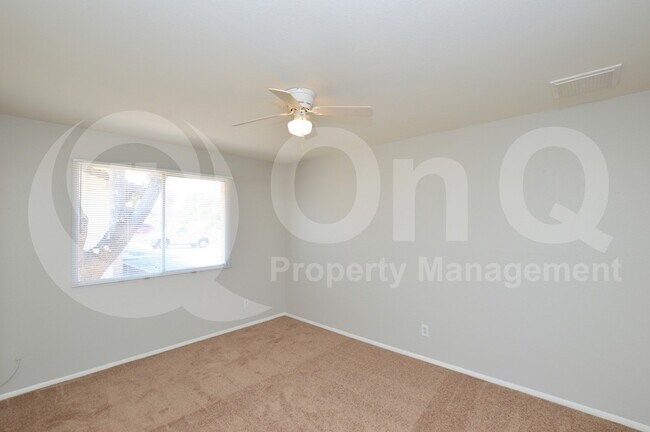 Building Photo - 1623 E Palmcroft Dr