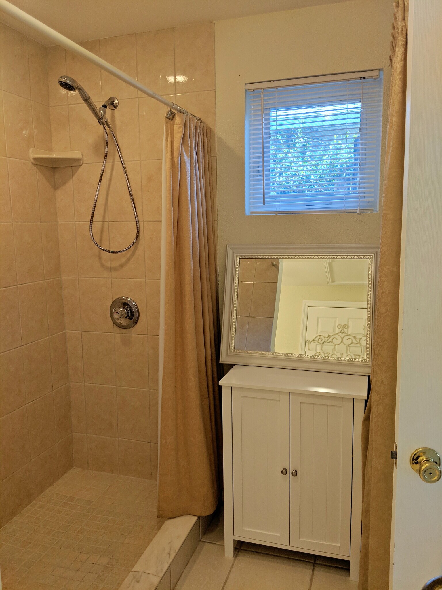 Building Photo - 234 Union St