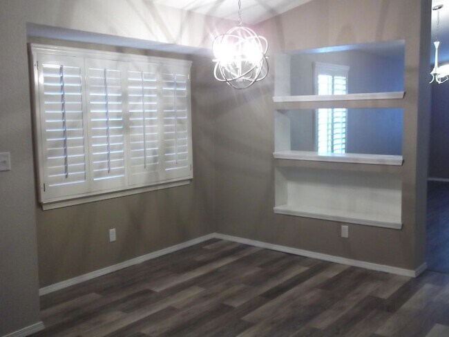 Building Photo - 681 Wind River Ave