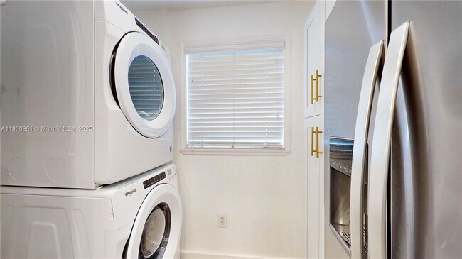 Building Photo - 7965 NW 8th St