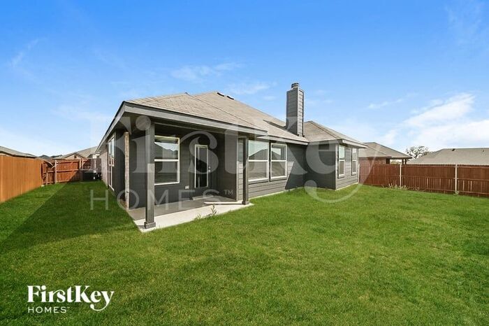 Building Photo - 2552 Silver Fox Trl