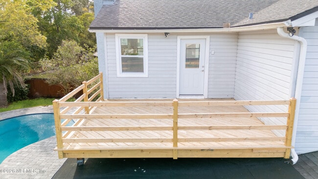 Building Photo - 2450 Fallen Tree Dr W