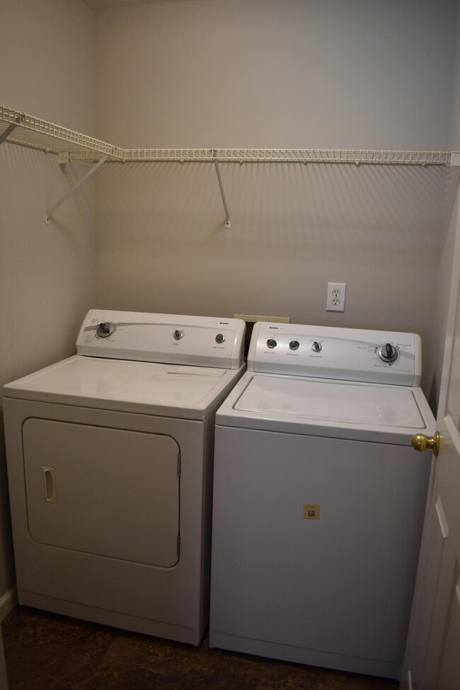 Building Photo - 354 Crawford Mill Ln