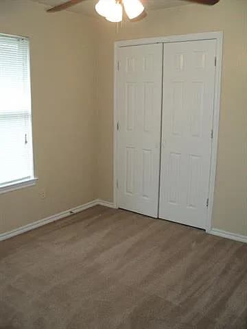 Building Photo - Eagle Mountain ISD ! 3/2/2 Cute and well-maintained 3-bedroom, 2-bath home featuring an open-conc...