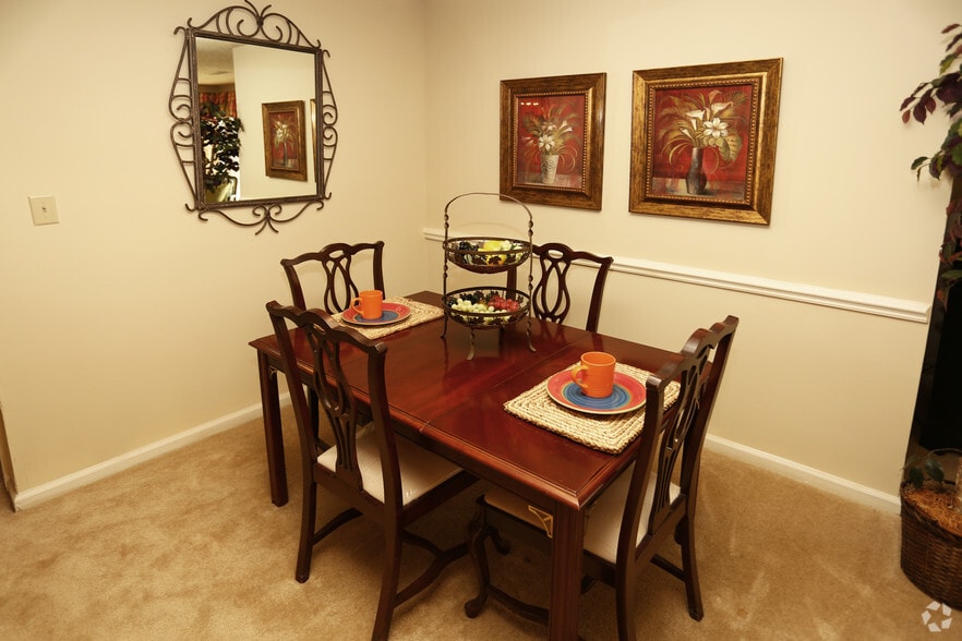 Greenbrier Apartments