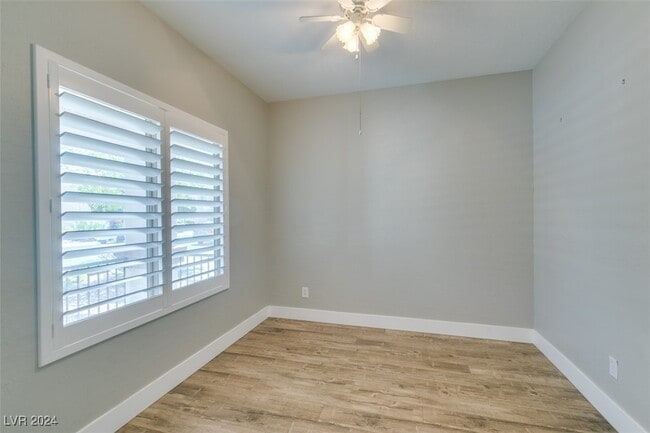 Building Photo - 148 Voltaire Ave