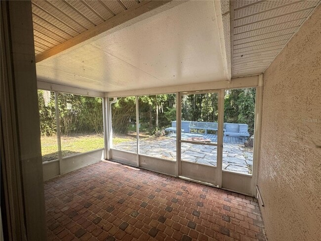 Building Photo - 10941 Mill Pond Way