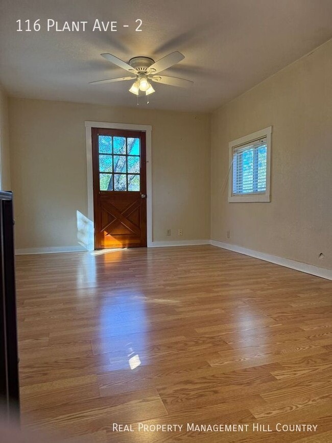 Building Photo - 116 N Plant Ave